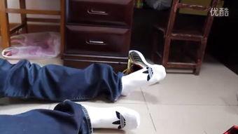 白袜帅哥视频,视频瞬间走红网络